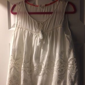 Skylar & Jade White Sleeveless Peasant Top